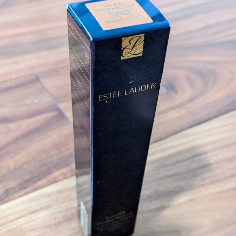 Estee Lauder Futurist Hydra Rescue Moisturizing SPF 45 Amber Honey New in Box ❤️
